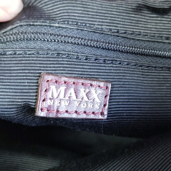 MAXX NY Curly Maroon Angora Fur Handbag NWOT - Picture 9 of 9